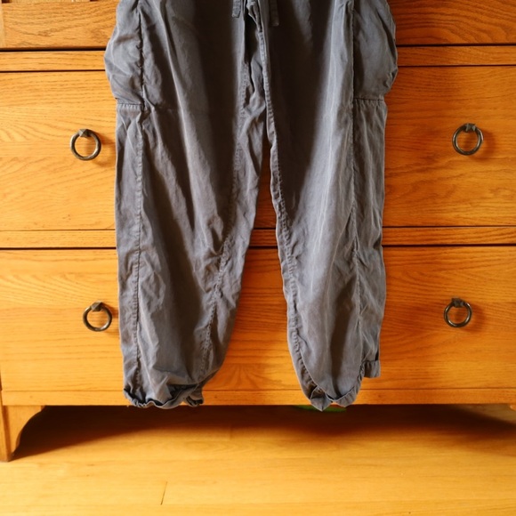 LULULEMON Move Lightly Tencel Pant *25" in Blue Tied Women’s Size 6 - Picture 9 of 13